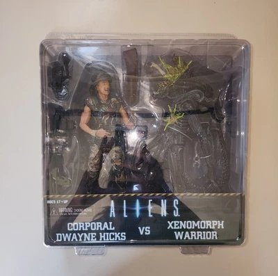NECA Aliens - CORPORAL DWAYNE HICKS XENOMORPH WARRIOR  2 Pack - BRAND NEW! - Image 1 of 4