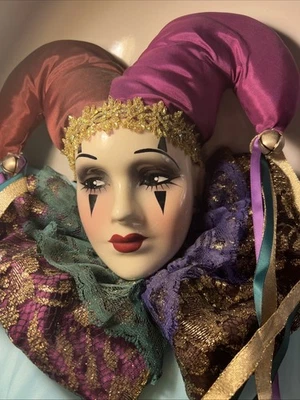 Unique Creations Med Jester Clown Face Mask Wall Hanging Decor Mardi Gras Style - Image 1 of 4