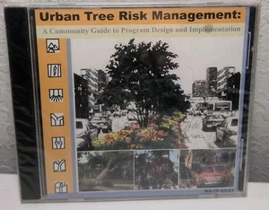 Urban Tree Risk Management CD NEW B131 - Picture 1 of 2