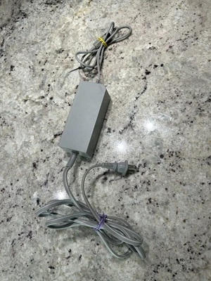 OEM Genuine Original Nintendo Wii System Console Power Cord & AV Cables TESTED - Image 1 of 2