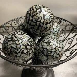 Set Of 5 MOP Abalone Mosaic Decorative Ball Vase Filler Large 4” Diameter Black - Picture 1 of 4