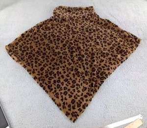 Nuevo con etiquetas Poncho Suéter Fadivo New York Estampado Animal Talla Única  - Imagen 1 de 9