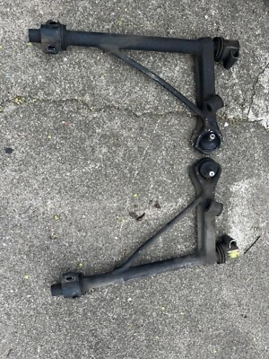 Brazos de control de suspensión originales Porsche 911 Carrera L R PAR como es 1974-89 Foto 1 de 4