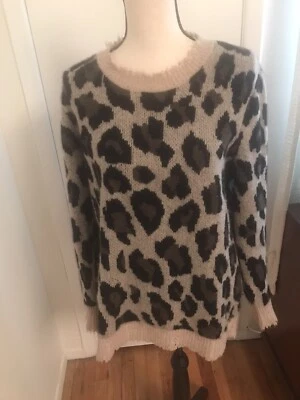 Suéter AQUA by BLOOMINGDALES CACHEMIR Estampado Animal Envejecido Talla GRANDE Foto 1 de 4