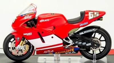 Ducati Desmosedici Loris Capirossi 2004 Scala 1:24 Modellino MotoGP  Numero 65 - Immagine 1 di 4