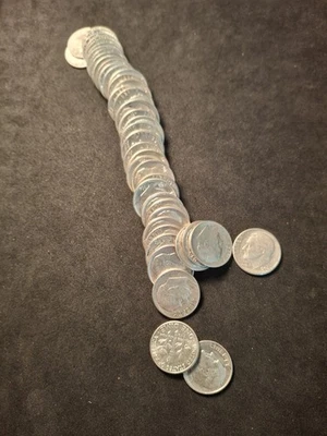 50 rosevelt silver dimes.1960-1964.very good condition.90%silver.$5 face value. - Image 1 of 4