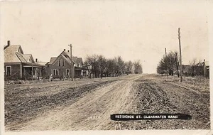 H43/ Clearwater Kansas RPPC Postkarte um 1910 Residenz Straße Häuser - Bild 1 von 4
