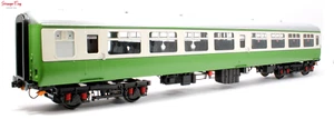 Heljan Mk2 TSO Coach Hebridean verde/crema calibre O - Imagen 1 de 3