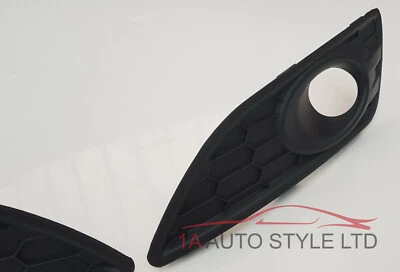 Rejillas antiniebla laterales cercanas para Ford Fiesta Zetec S mk7 mk7.5 2013+ Foto 1 de 3