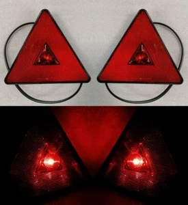 2 x Dreieckrückstrahler LED POSITIONSLEUCHTE - Dreieck Rückstrahler LED 12V 24V - Bild 1 von 4