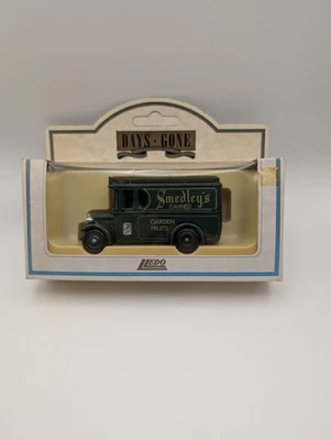Lledo Days Gone Diecast Model - DG34001 - 1932 Dennis Delivery Van - Smedleys - Image 1 of 2