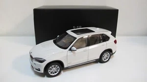 1:18 PARAGON BMW X5 F15 WHITE FULL OPEN DIECAST CARS DEALER BOX - Picture 1 of 10