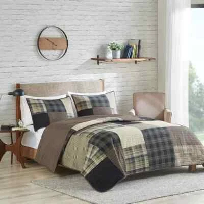 King Quilt Set Farmhouse Country Plaid Boho Lodge Mountain Cabin Bedding 3 Piece - Image 1 of 4