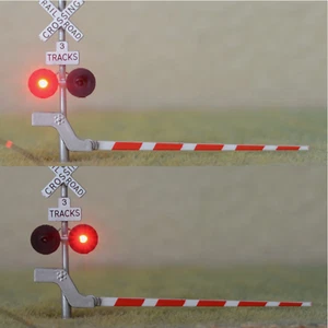 2 x HO scale railroad crossing signal arm gate stop lever with flasher #CB23 - Picture 1 of 7