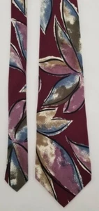 Vintage JT Beckett Tie / Necktie 100% Silk Made In USA burgundy floral colors - Picture 1 of 5