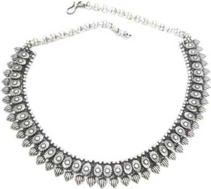 9-teiliges sortiertes Set in gelb oxidierter Halskette Farbe voller Modeschmuck - Bild 1 von 9
