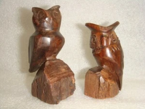 2 SWEET SMALL Hand Carved WOODEN OWL FIGURES - 2.5 in and 3.5 in MEXICO SOUVENIR - Picture 1 of 8