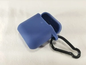 Nuova custodia in silicone Insignia per Apple Airpod custodia ultrasottile NS-CAHAPCC-BL BLU - Foto 1 di 9