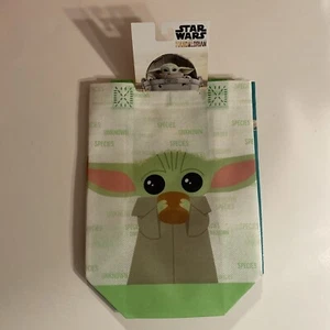 NEW Disney Star Wars Mandalorian 2 Pack Reusable Gift Bags W/ Handles - Picture 1 of 2