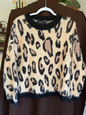 Minkpink women S pullover cropped valet long sleeve shirt animal print - Image 1 of 4