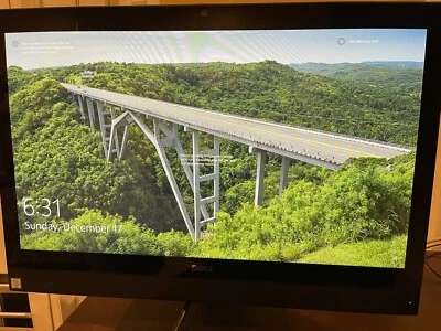 Dell 7440 AIO i7 3.4Ghz 8GB / 256 GB SSD. All In one With Stand. - Image 1 of 4