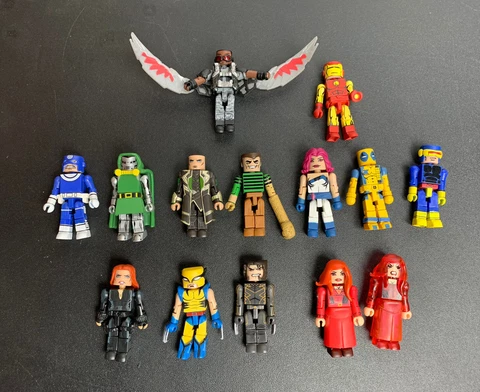 Lot of 14 Marvel Minimates RARE, Avengers, Dr. Doom, Deadpool SDCC Exclusive Cover