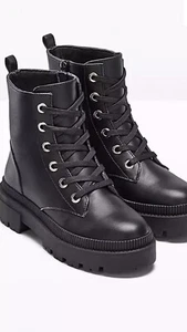 Womens Lace-Up Ankle Boots Size 5 Black - Picture 1 of 3