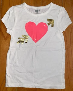 CRAZY 8: Girl's White Short Sleeve Shirt w/ Big Pink Heart, Size S 5-6 - Picture 1 of 3
