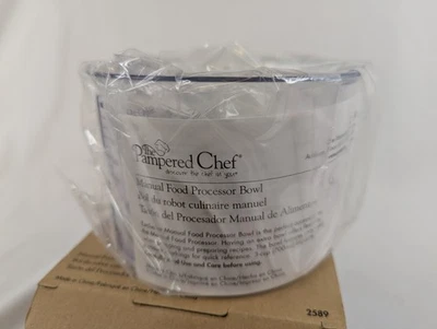 The Pampered Chef Manual Food Processor Bowl #2589 Replacement Clear Bowl Only - Image 1 of 4