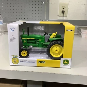 1/16 John Deere 2010 w/ FFA Logo Tractor Toy - LP82804 - Picture 1 of 2