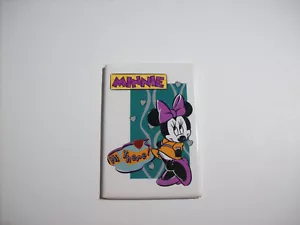 Imán de colección de Disney Minnie Mouse, The Postcard Factory - Imagen 1 de 11