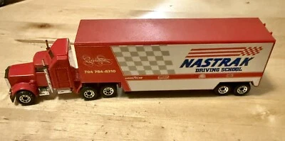 Matchbox Nastrak  Richard Petty  Combs Driving School Low Bed Trailer/TRUCK 1993 - Image 1 of 4