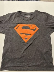 Boys Under Armour Superman Shirt Large - Picture 1 of 4