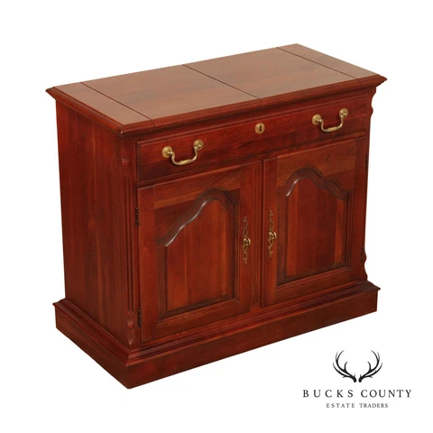 Pennsylvania House Chippendale Style Cherry Flip Top Server Cover