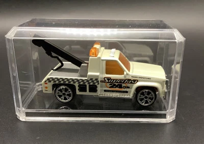 Matchbox New Superfast #39 GMC Wrecker Truck Limited Production! W/Hard Case - Image 1 of 4
