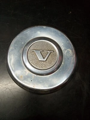 Tapacubos para plato de perro Volvo años 60 y 70 tapa central clip de 6 1/4" Foto 1 de 4