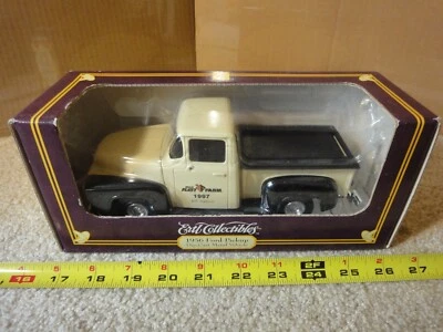 Ertl diecast 1956 Ford pickup truck, Fleet Farm 1/25 model coin bank. NOS/New. - Image 1 of 4