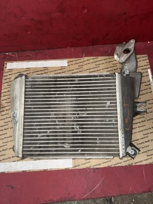 Intercooler de montaje superior MAZDA SPEED3 07-12 2,3 L JDM L3-T Turbo OEM 127100-2302 Foto 1 de 4