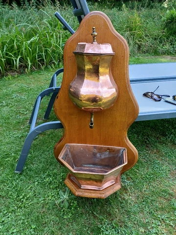 Antique French Copper Wall Trough Water Tank Lavabo Basin Planter Bird Vintage Cover