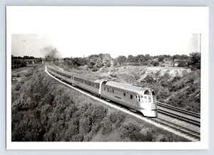 Foto Burlington Route Eisenbahn Zug 1937 Zephyr Aurora Illinois 6" x 4" - Bild 1 von 2