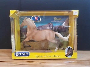 2015 Breyer Palomino Quarter Horse Jesse #301153 New (Damaged Box) - Picture 1 of 6