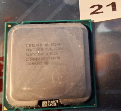 Intel Pentium Dual Core E5200 2.5GHz CPU - Image 1 of 2