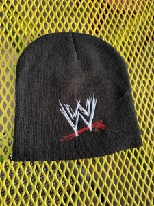 CAPPELLO WWE WORLD WRESTLING FEDERATION BEANIE Y2K VINTAGE WWF WCW NUOVO SENZA ETICHETTE - Foto 1 di 6