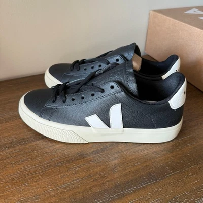 Zapatilla Campo Veja Mujer Cuero Negro Blanco - Talla 7 Foto 1 de 4