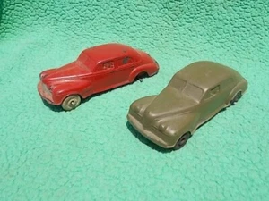 2) VINTAGE AUBURN RUBBER 1937 OLDSMOBILES - Picture 1 of 8