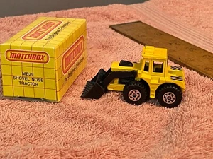 Matchbox MB29 Shovel Nose Tractor in original box 1976 Made in Thailand Yellow/B - Picture 1 of 15