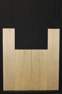 Cuarto aserrado blanco limba / korina ukelele juego trasero y lateral. Tamaño tenor - Imagen 1 de 3