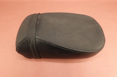 Asiento trasero pasajero Kawasaki Vulcan 1500 VN1500E 1996-2008 Foto 1 de 4