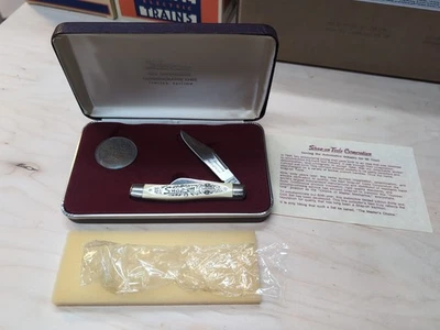 Vintage SNAP-ON Tools 60TH Anniversary Pocket Knife and Coin Schrade SO-1 Mint - Image 1 of 4