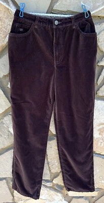 Gloria Vanderbilt Velvet Jeans Size 6 Brown Straight Leg 5 Pocket Excellent - Image 1 of 4